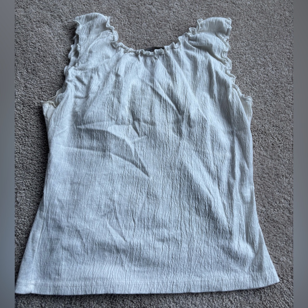 Brandy Melville White Ruffled Women's Tank Top - Picture 2 of 2